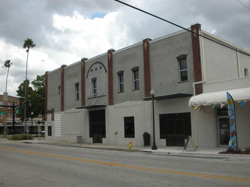 Commercial Office/Retail Building