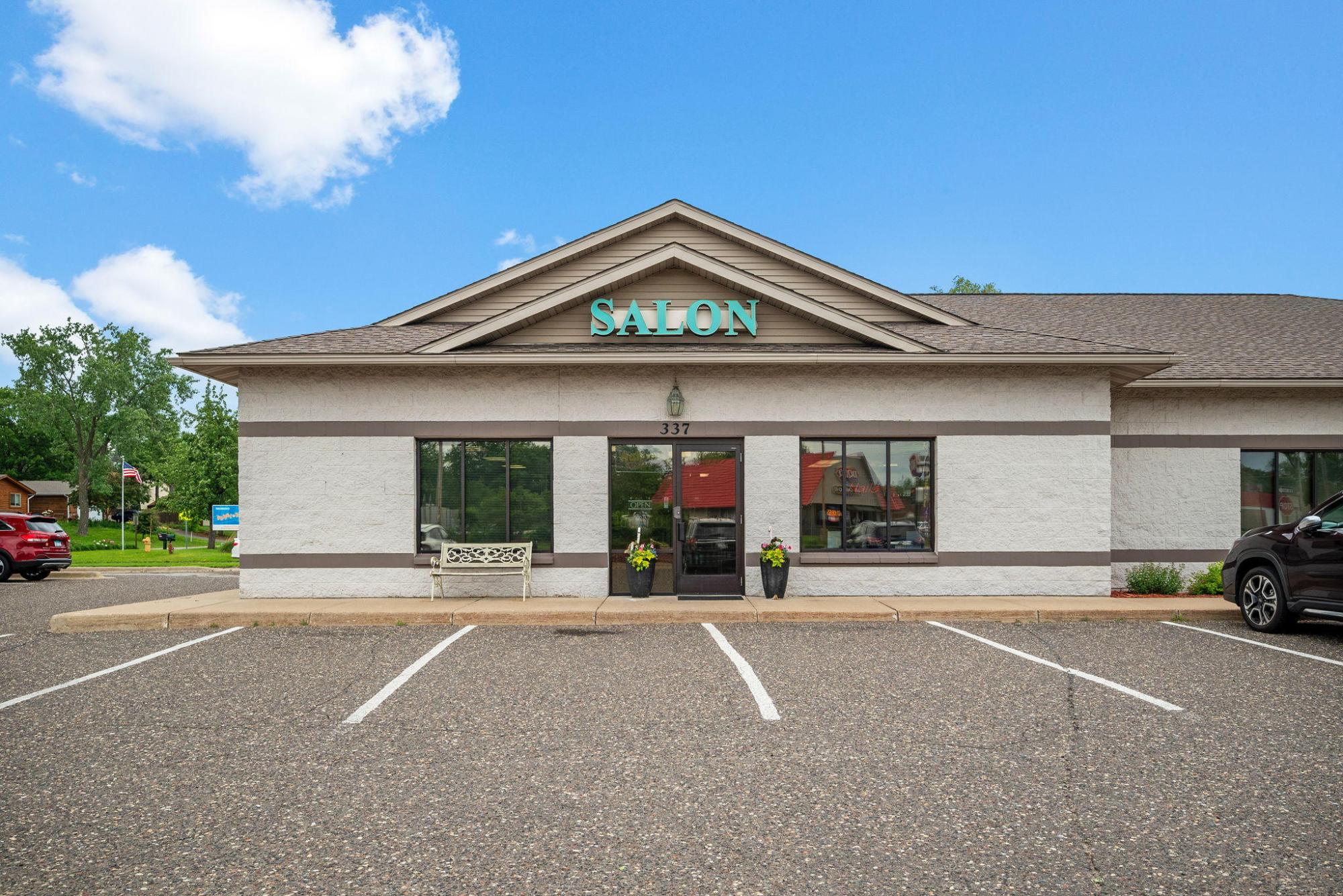 Retail building/business for sale!