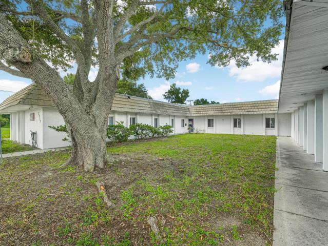 Industrial-Flex Office Space Near Polk Pkwy