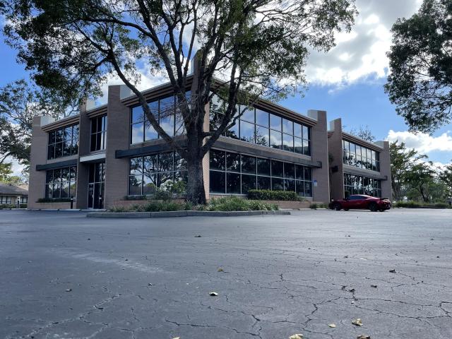 1,676 - 3,352 SF Medical Office Space