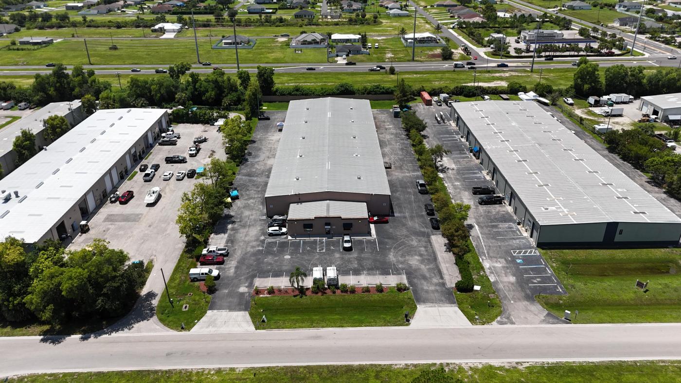 6,800 SF Warehouse in North Cape Coral