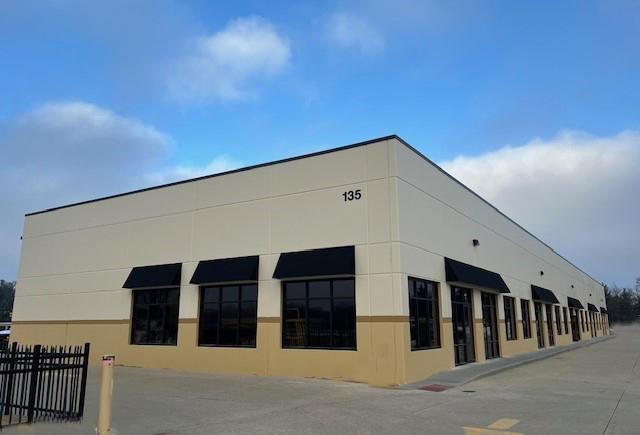 135 Erick St, Unit F, Crystal Lake