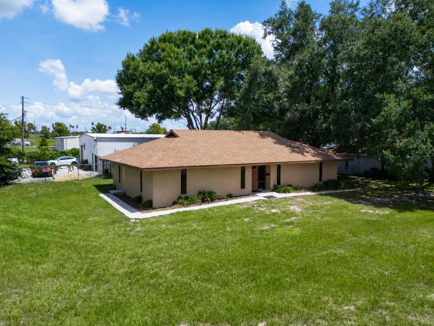 S. Lakeland Prof. Office Near Polk Pkwy