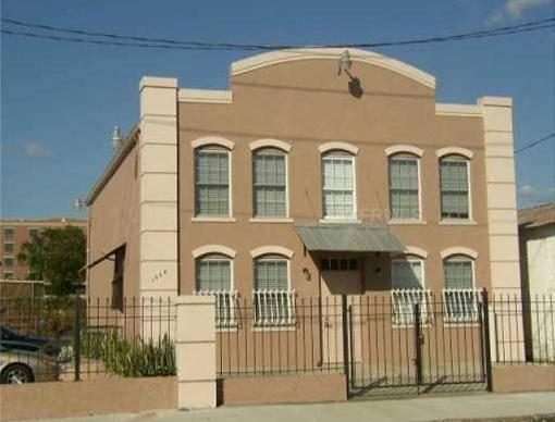 Ybor City 3,000 SF Building on 1/2 Acre