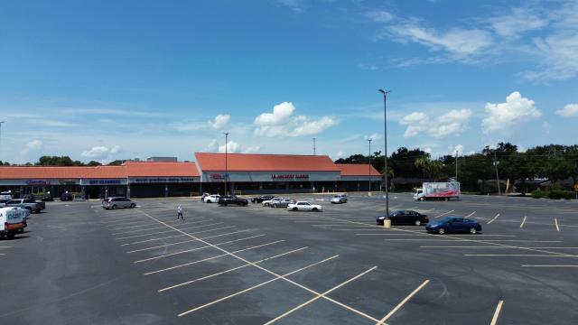 8500 sq ft SPACE (3) 2 ACRE GROUND LEASE OPT