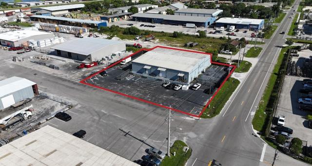 10,000 SF Dock-High Industrial Facility