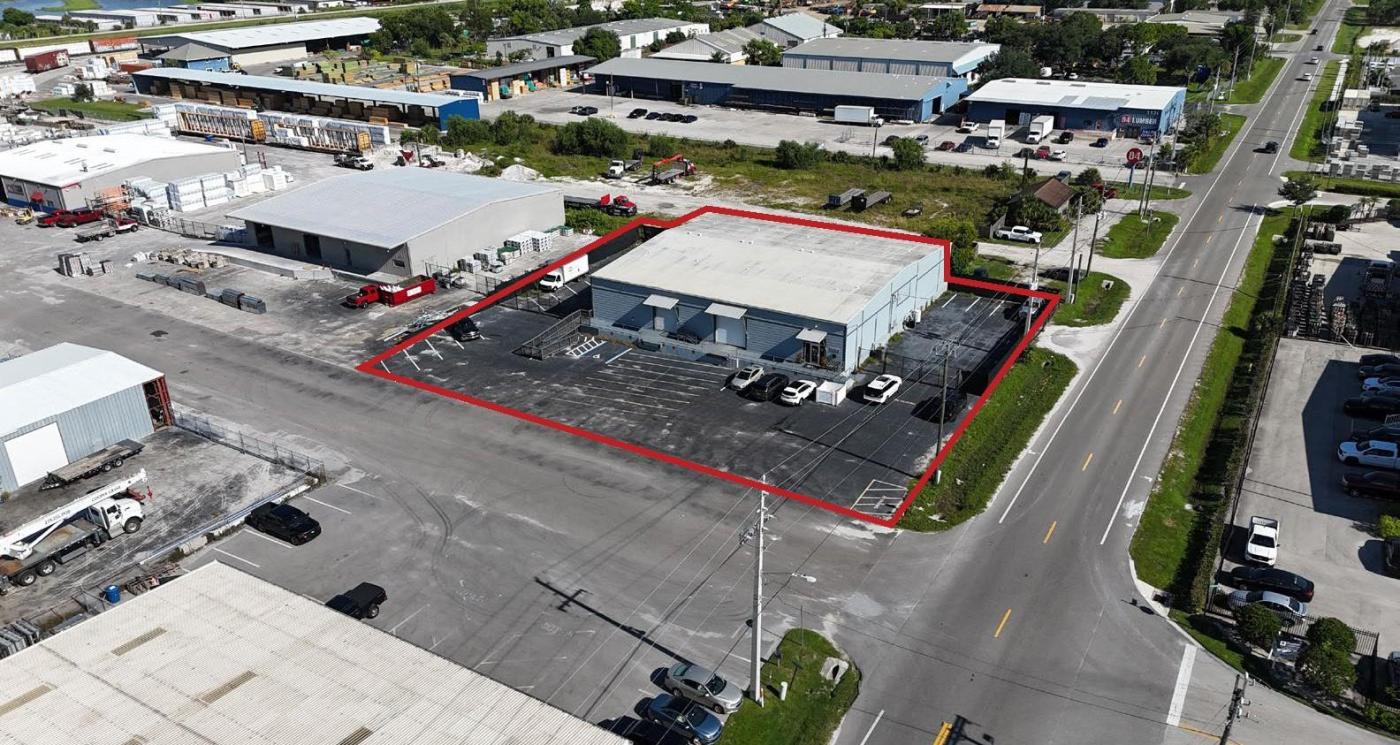 10,000 SF Dock-High Industrial Facility