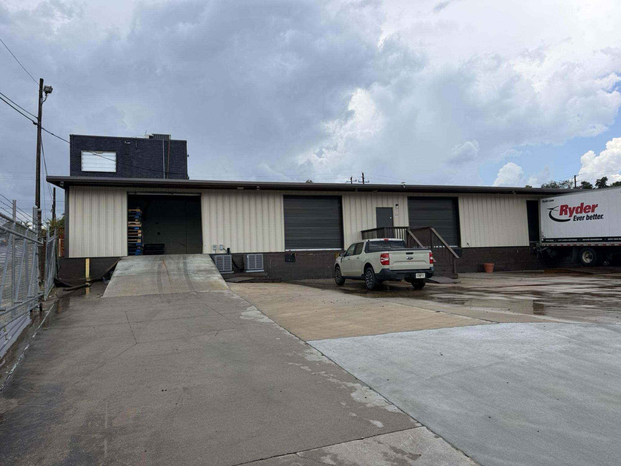 Single Tenant Industrial Investment