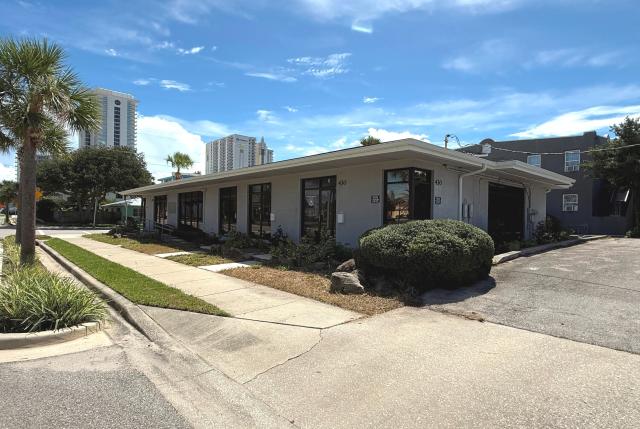 Multi-Tenant Beachside Office