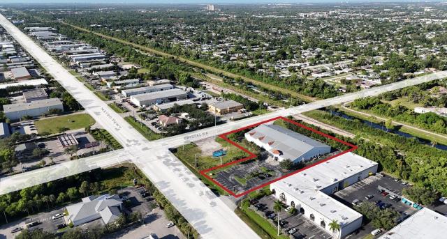 Fully Conditioned Retail/Industrial Facility