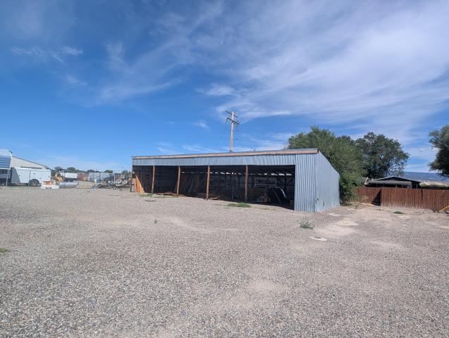 Commercial Building in Delta