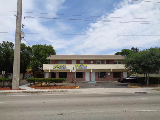 For Sale Retail/Residential 4,560 SF