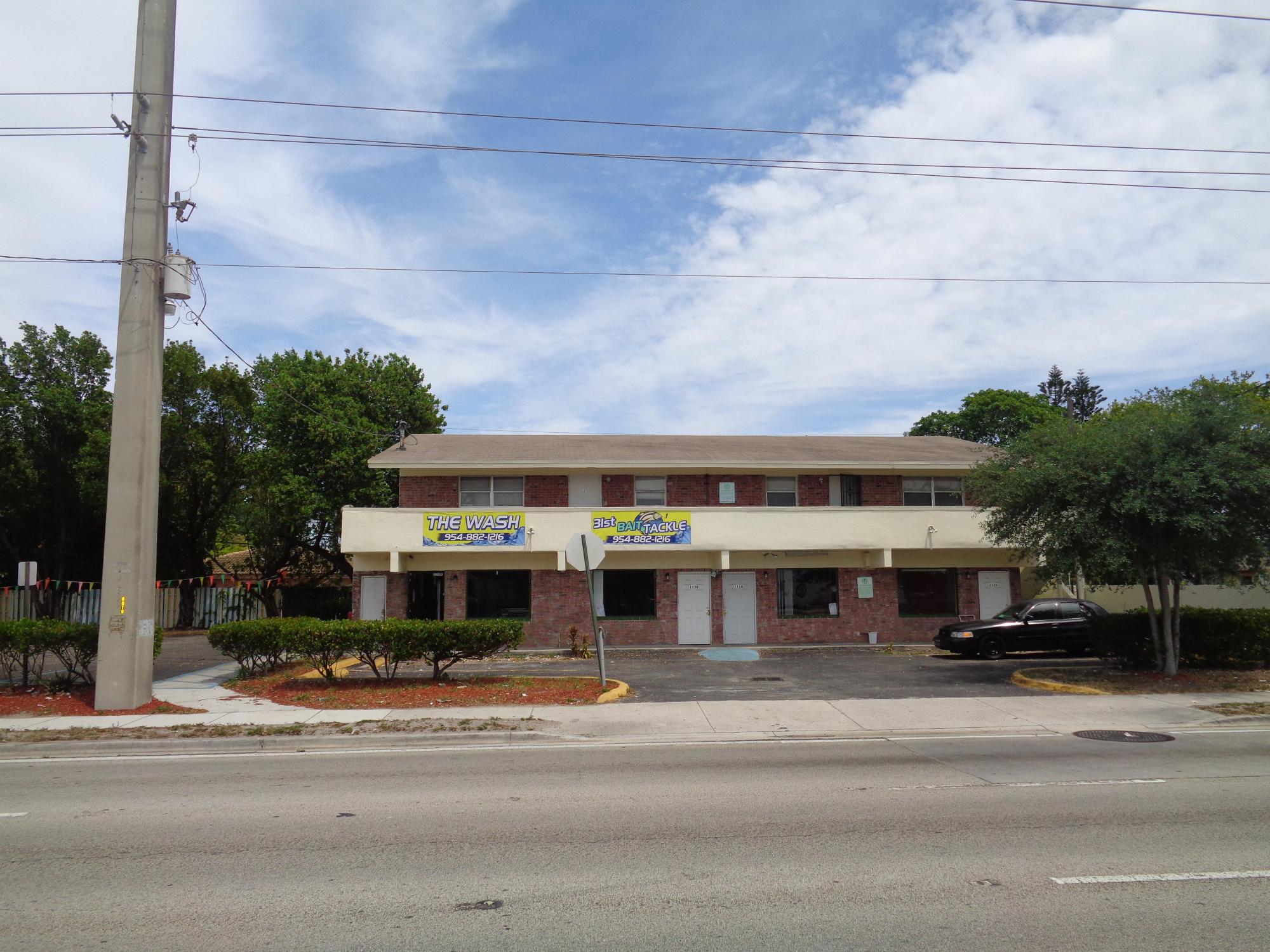 For Sale Retail/Residential 4,560 SF