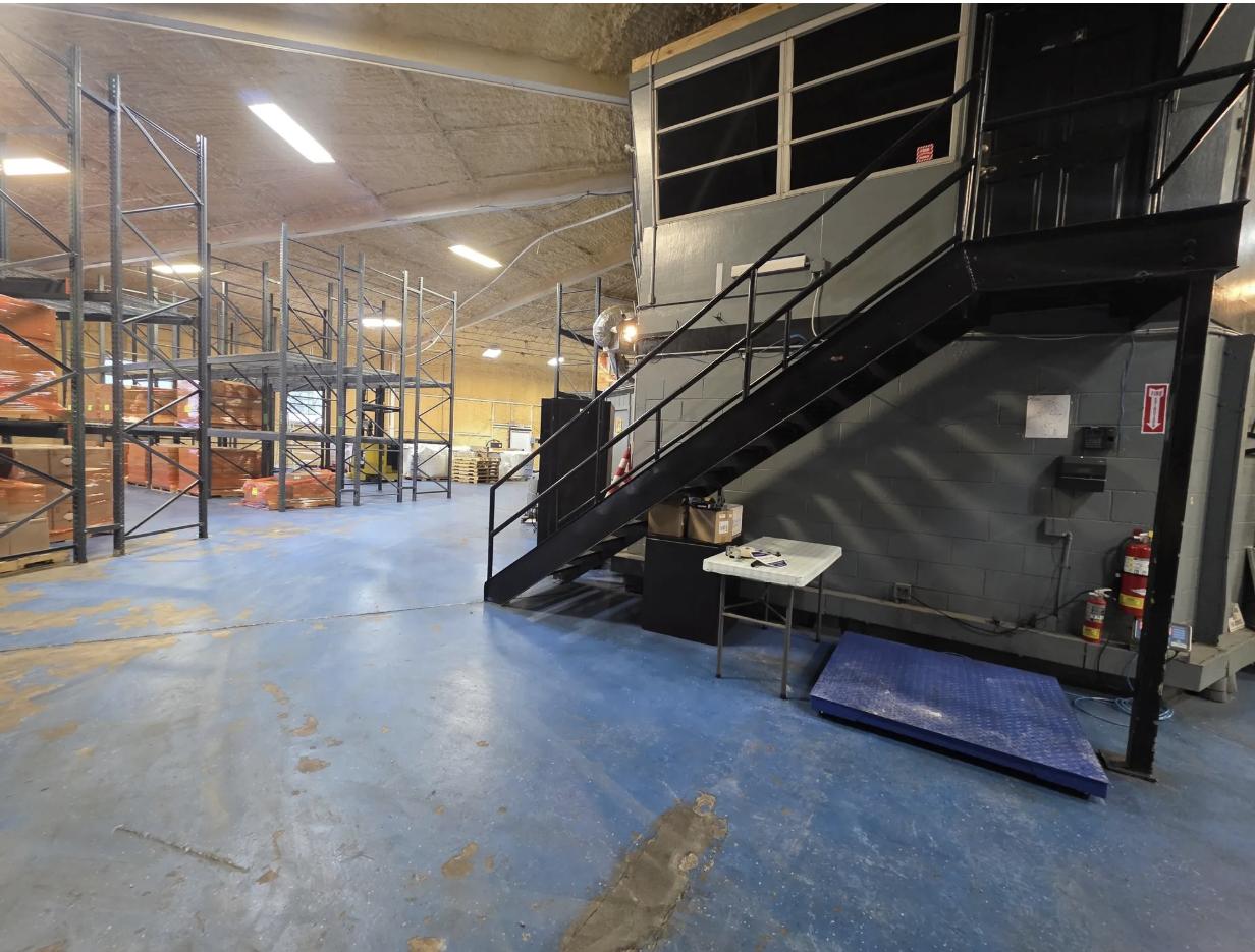 Fully Air-Conditioned M-2 Industrial Facility