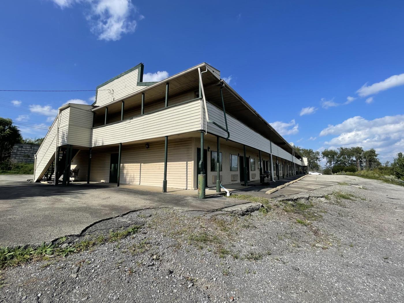 Lender Ordered 60 Room Independent Motel Wayn