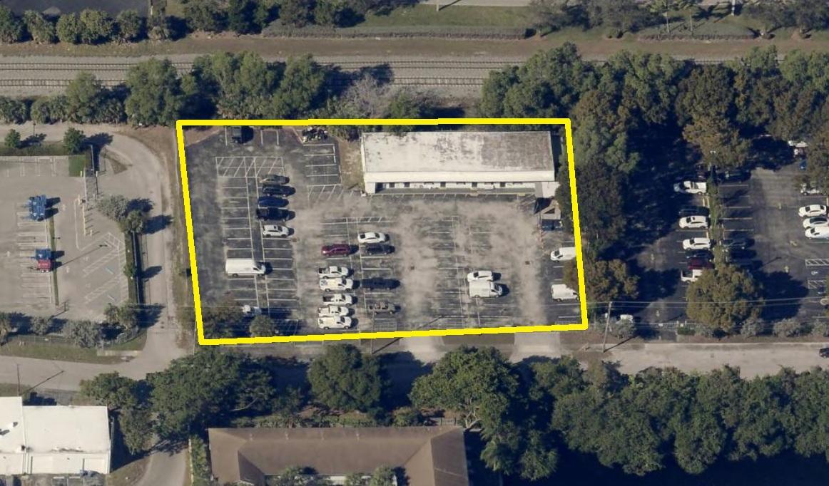 1.05 Acres E Broward with 81+ striped parking