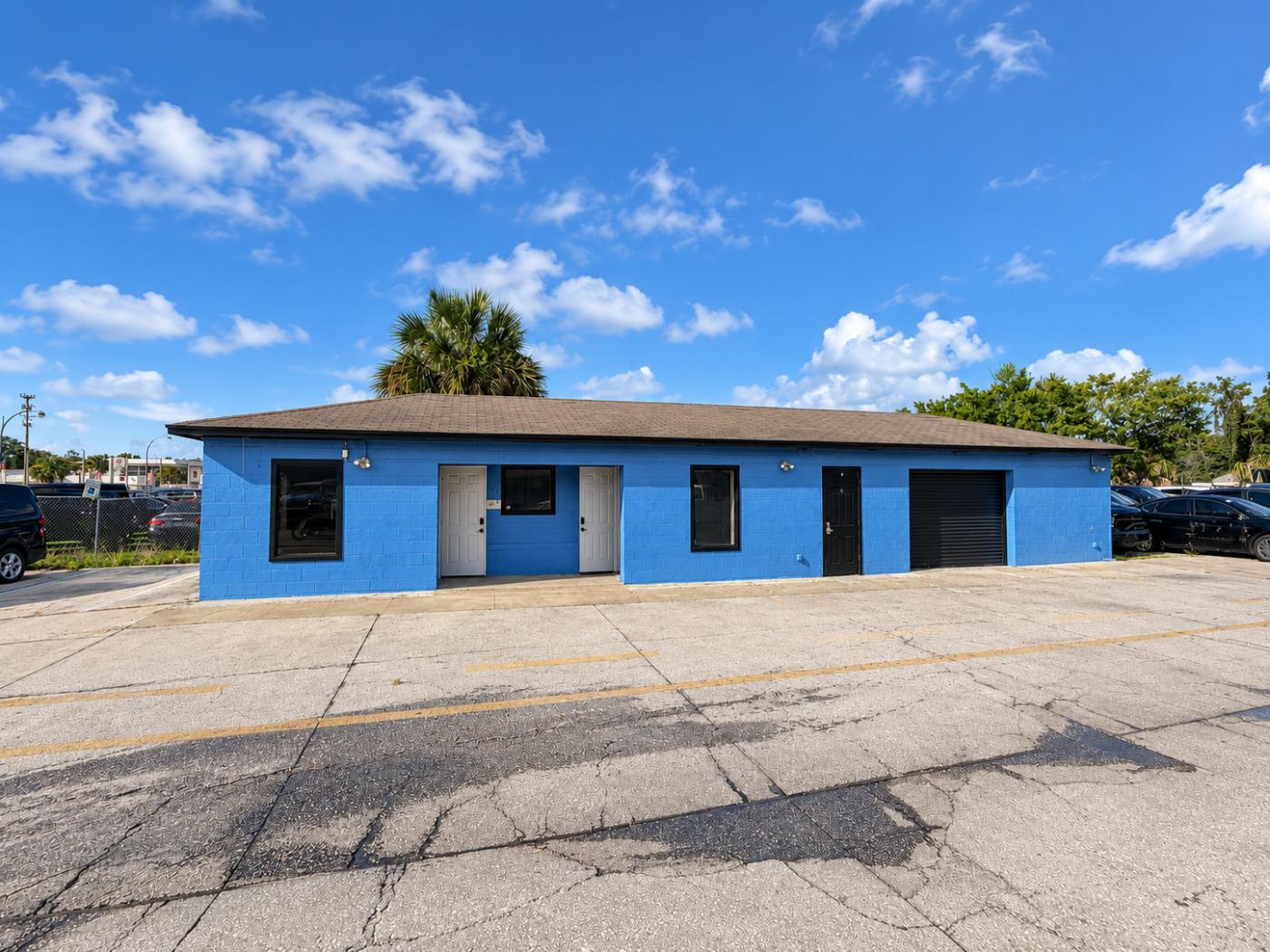 Versatile Commercial Space for Lease – Office