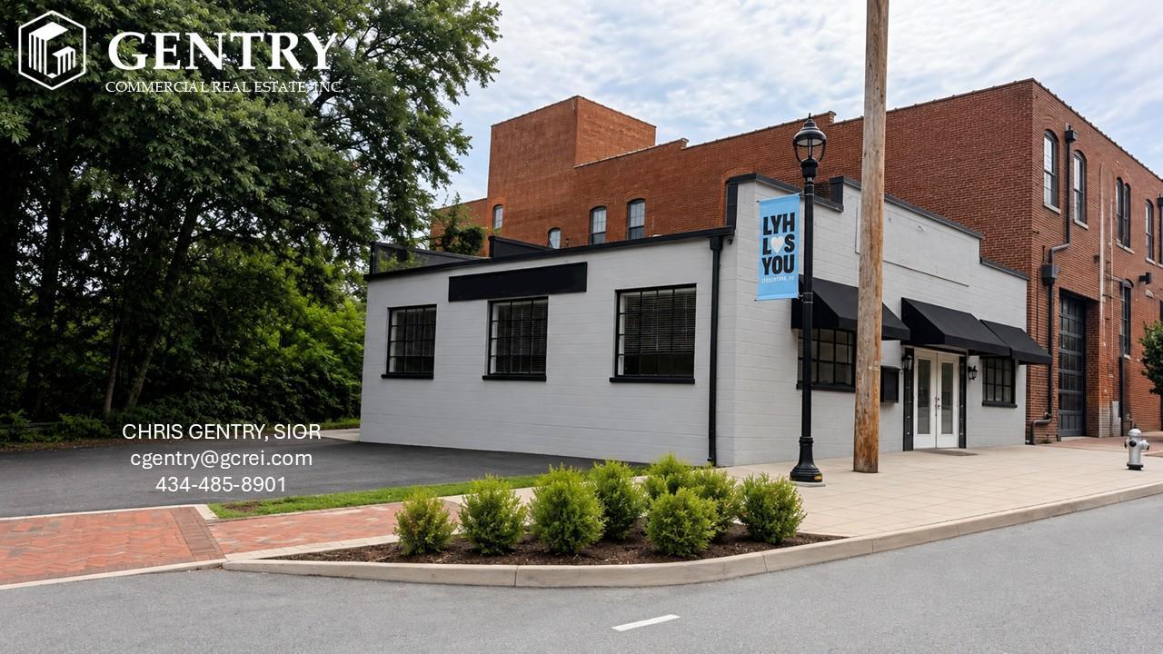 Restaurant/Retail/Office Building - Downtown