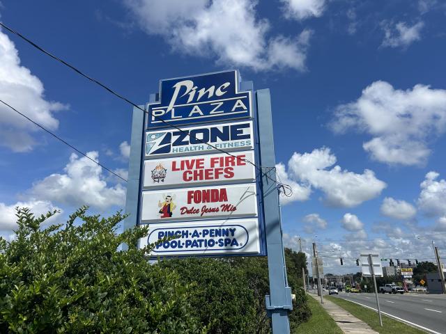 Pine  Plaza