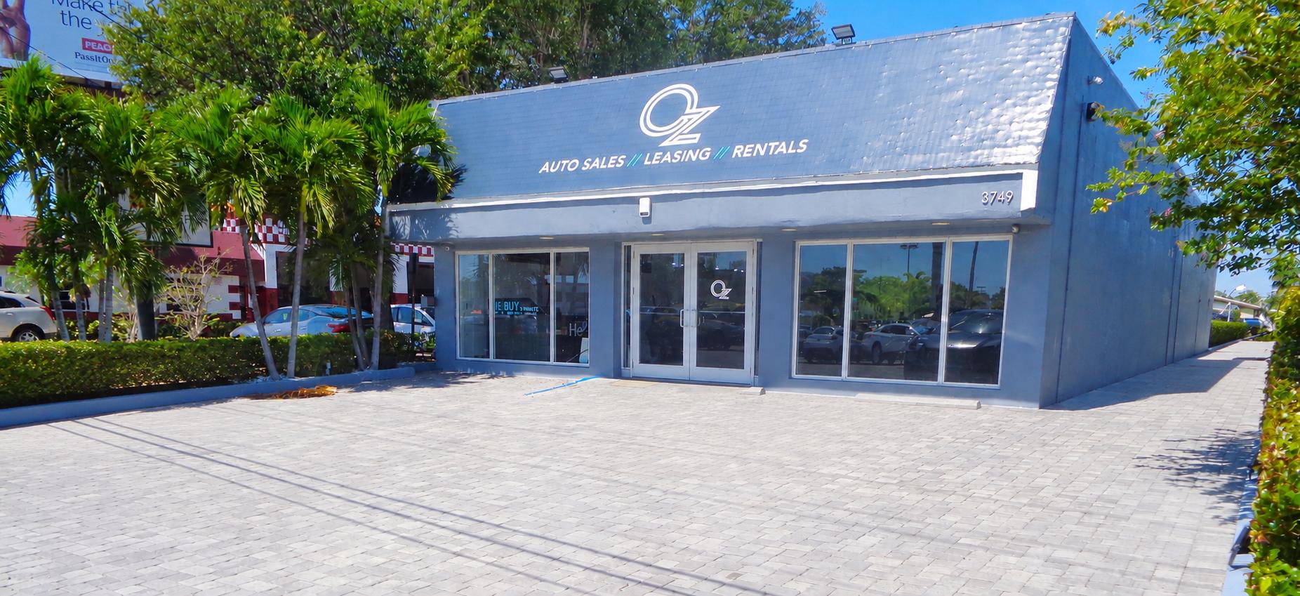 Freestanding Flex/Retail/Showroom