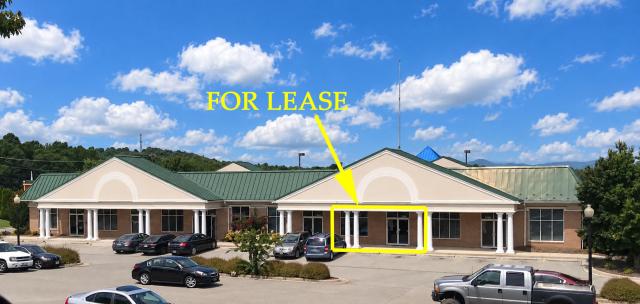 Office/Retail Space - Convenient Location