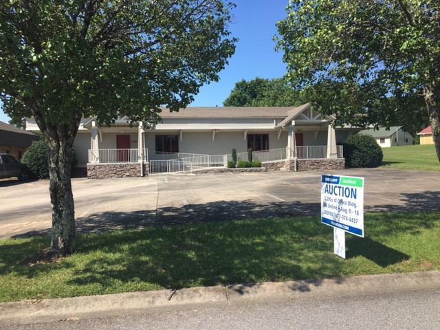Online Auction: 3,157± sf Comm Office Bldg.