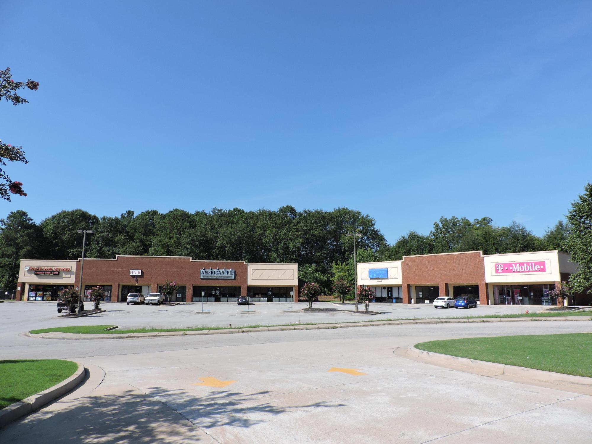 Peeksville Corners Shopping Center