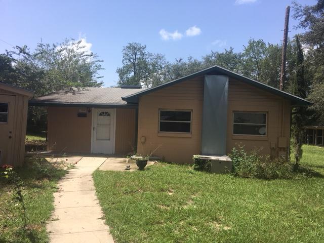 5 Rental Units or Your Own Family Compound