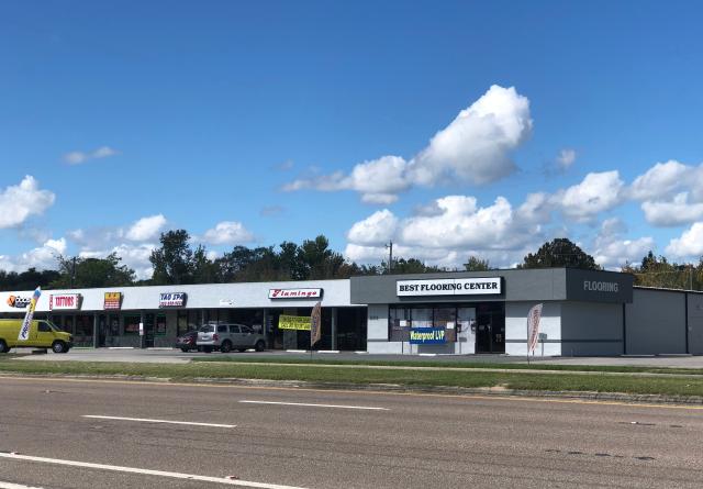 Tavares Plaza