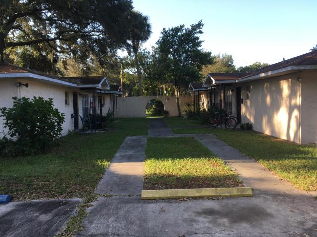 4 Unit Apartment Building