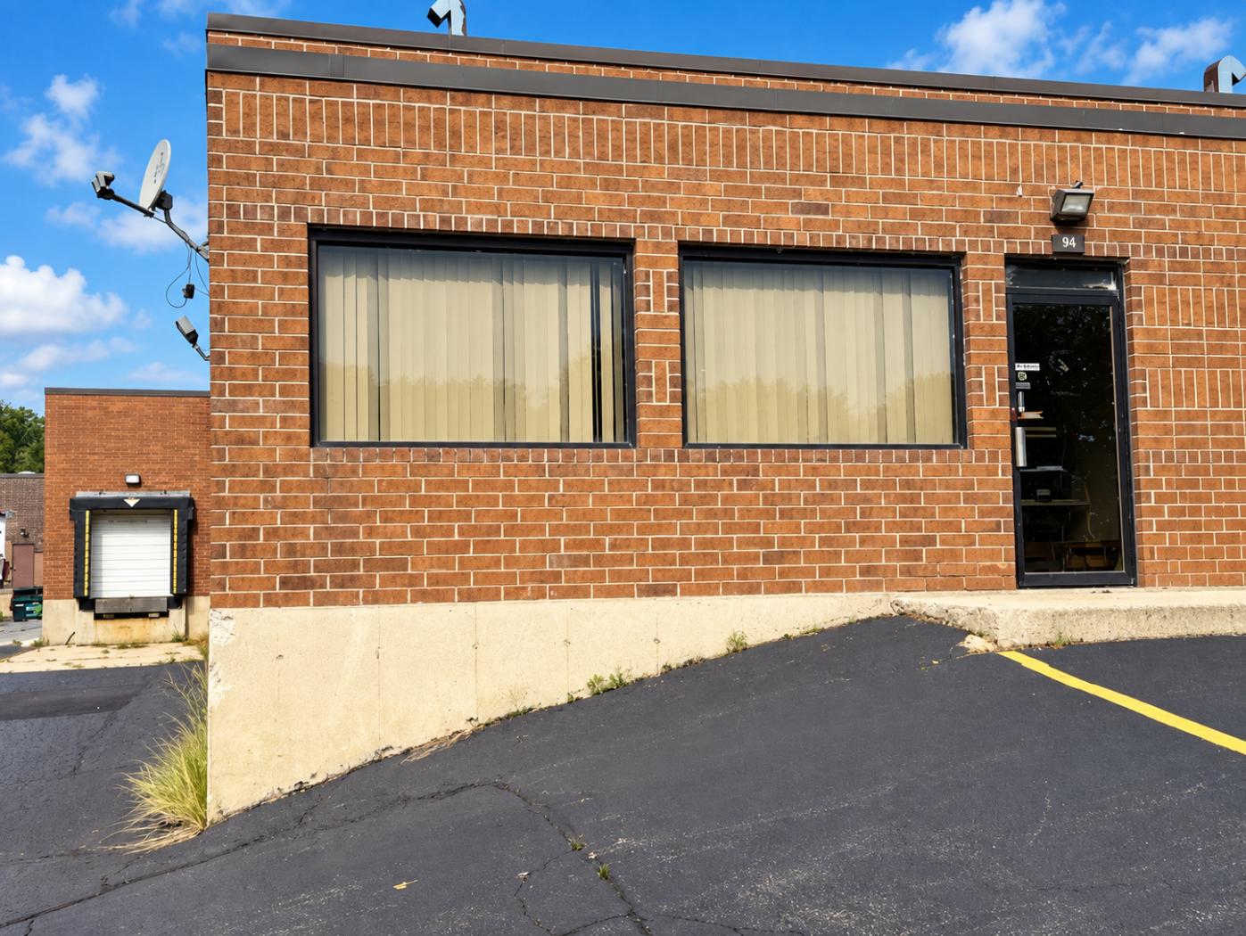 911 Armstrong St, Algonquin