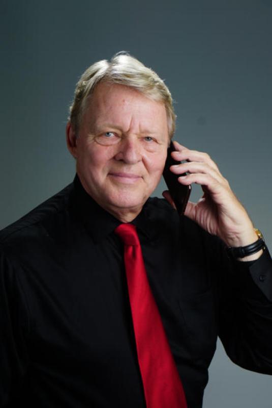 Claes R. Carlsson