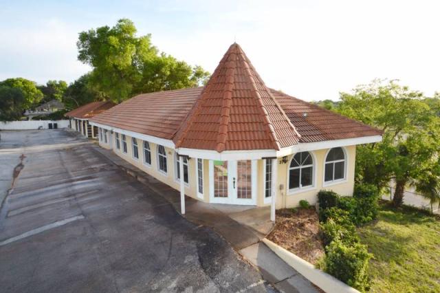 Free Standing Retail/Office Building