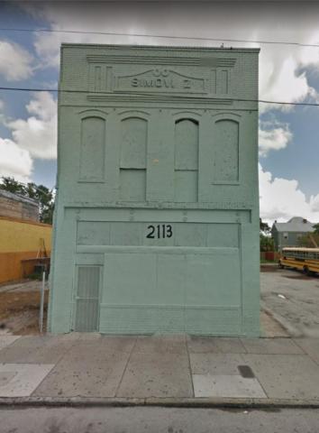 Commercial :: 3,710 SF :: W. Tampa