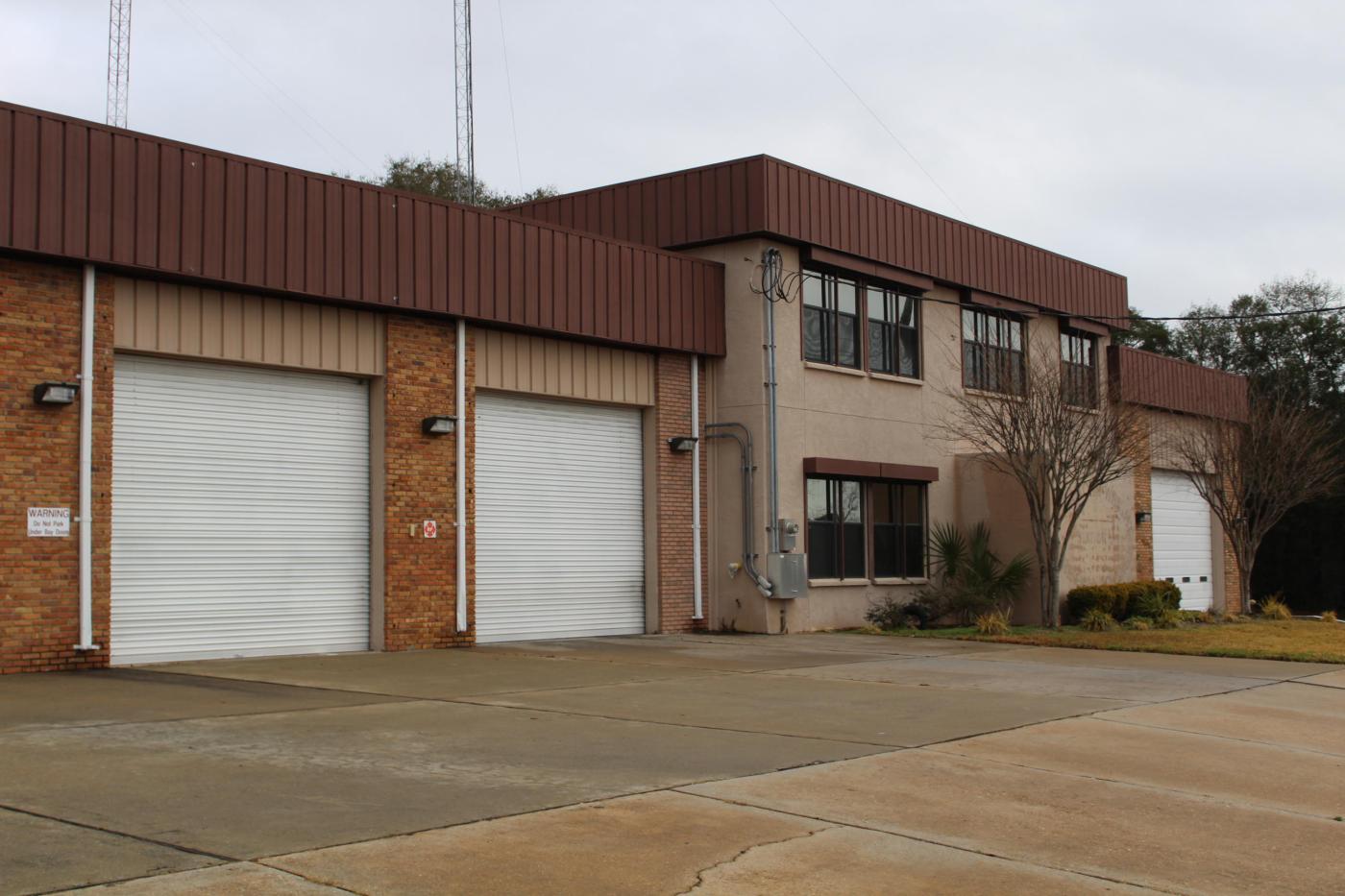 2 Racetrack Rd. NE