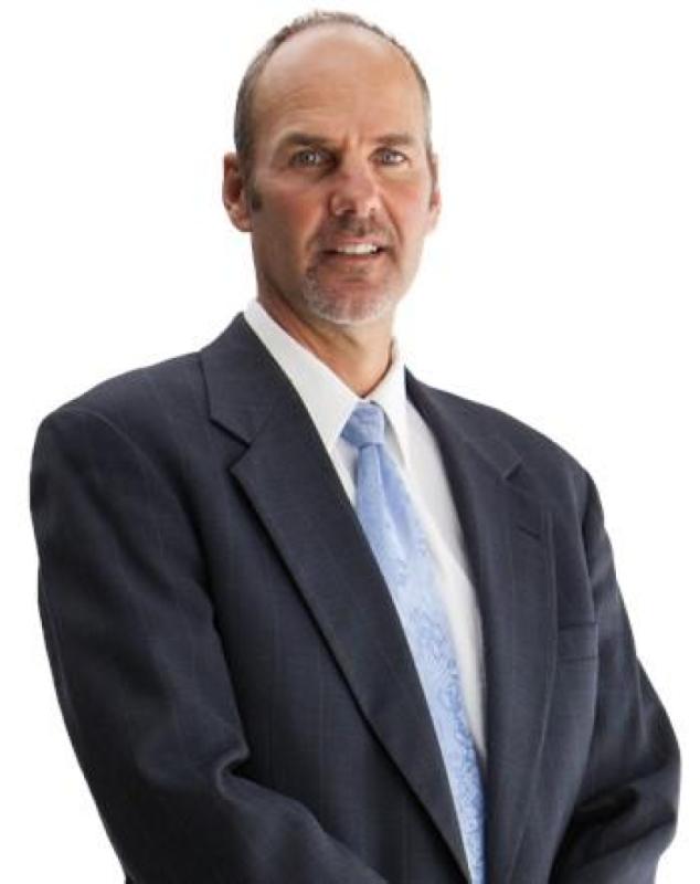 Chad Versluis, SIOR