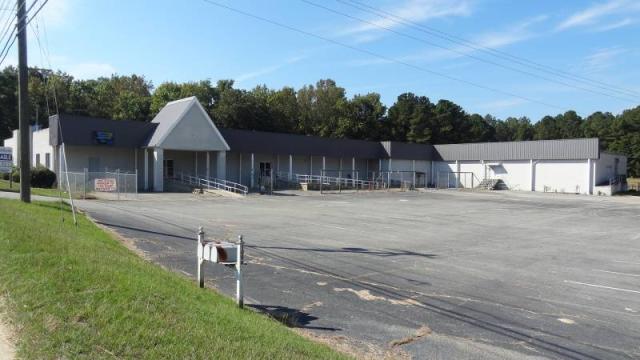 Former Ace Hardware