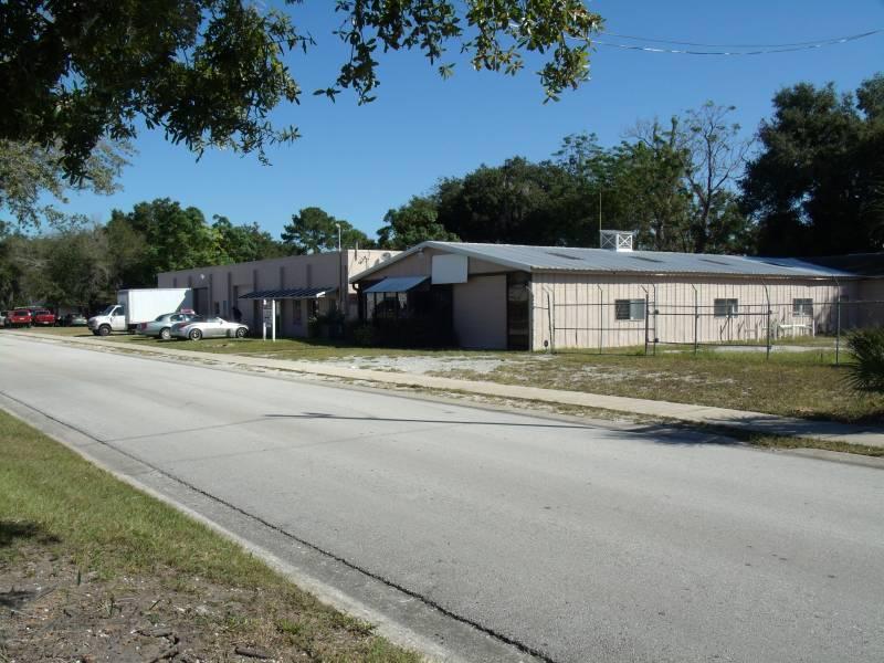 125 & 131 N. Cypress Way