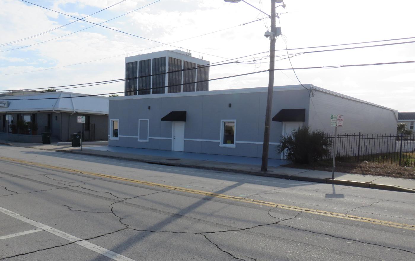 Freestanding Beachside Office Building