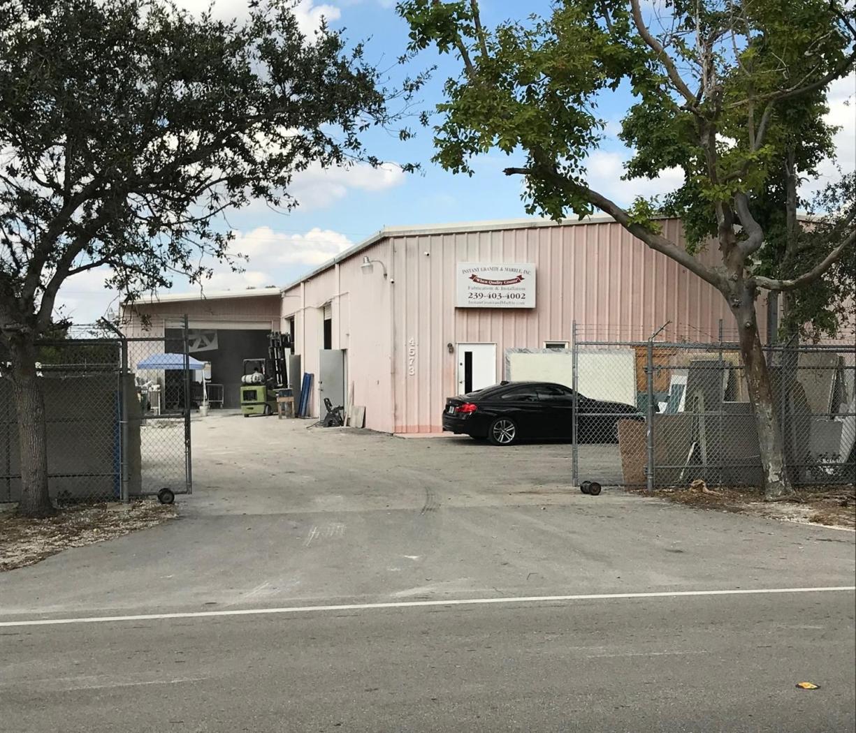 4573 Mercantile Ave