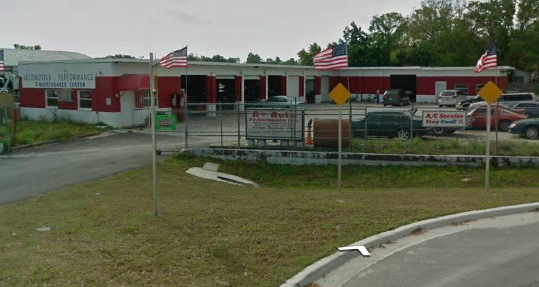 East Colonial Commercial Building for Sale