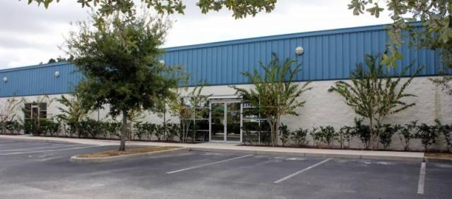 Pinecastle Commerce Center