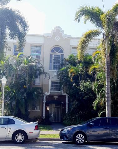 Coral Gables 18 Unit Apartment Building