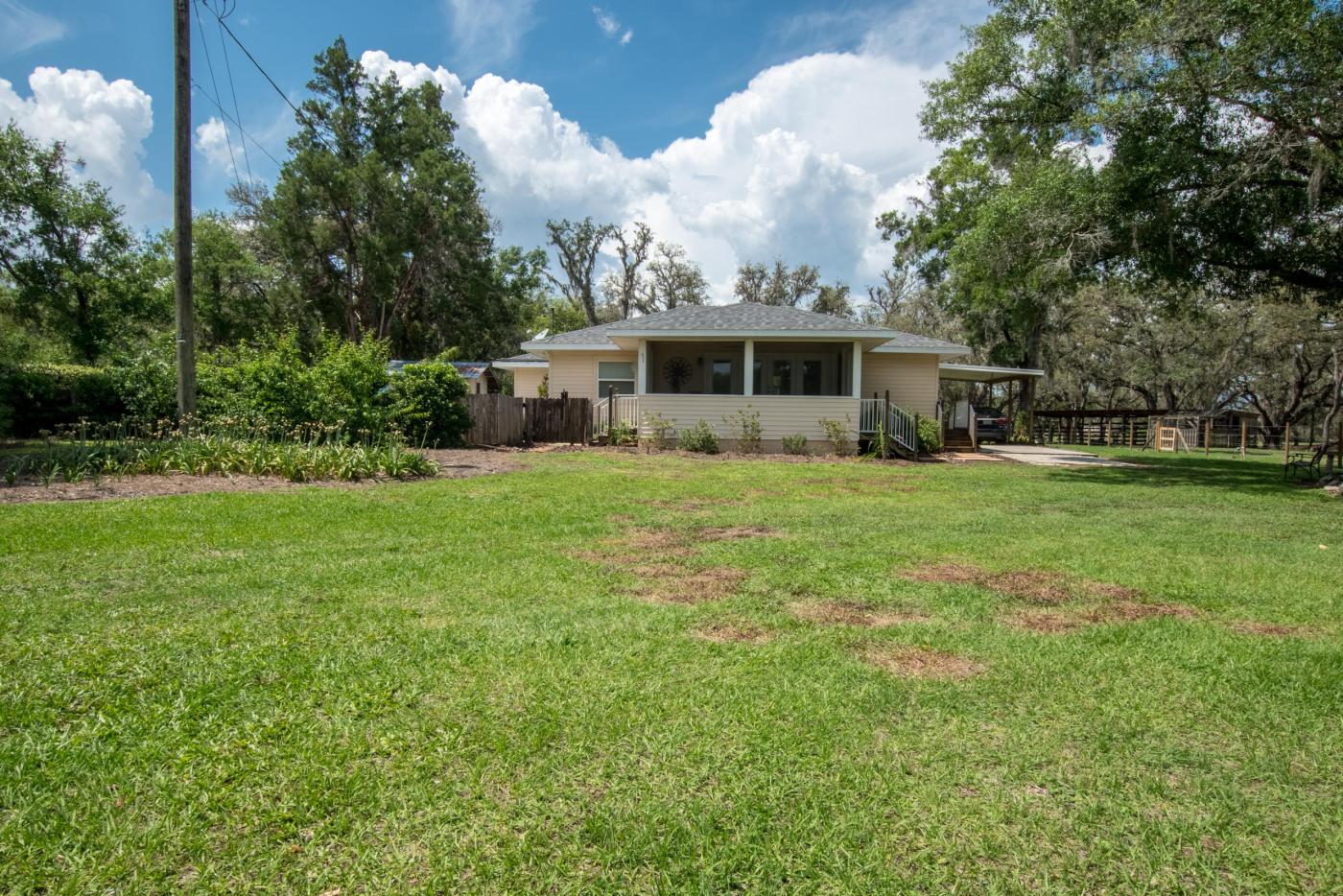 The Ideal Mini Farm- Polk City