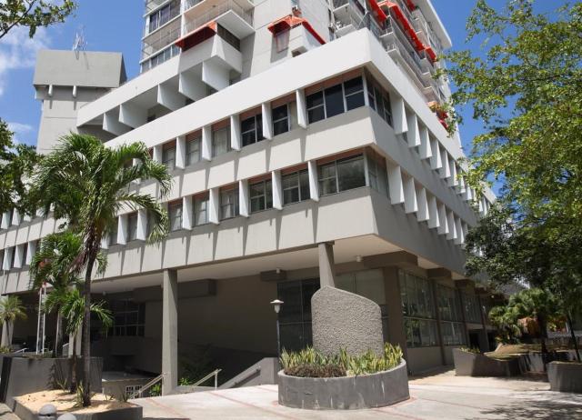 Cobian's Plaza Santurce Office Space