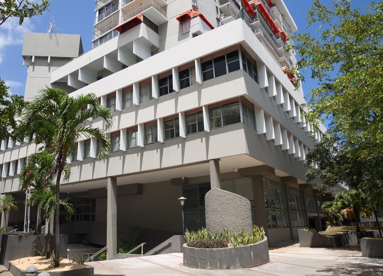 Cobian's Plaza Santurce Office Space