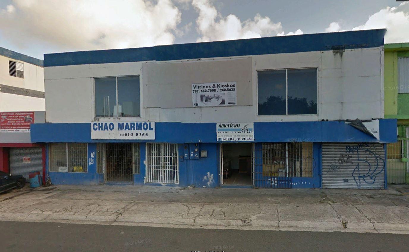 Piñero Avenue Commercial Building - FOR SALE