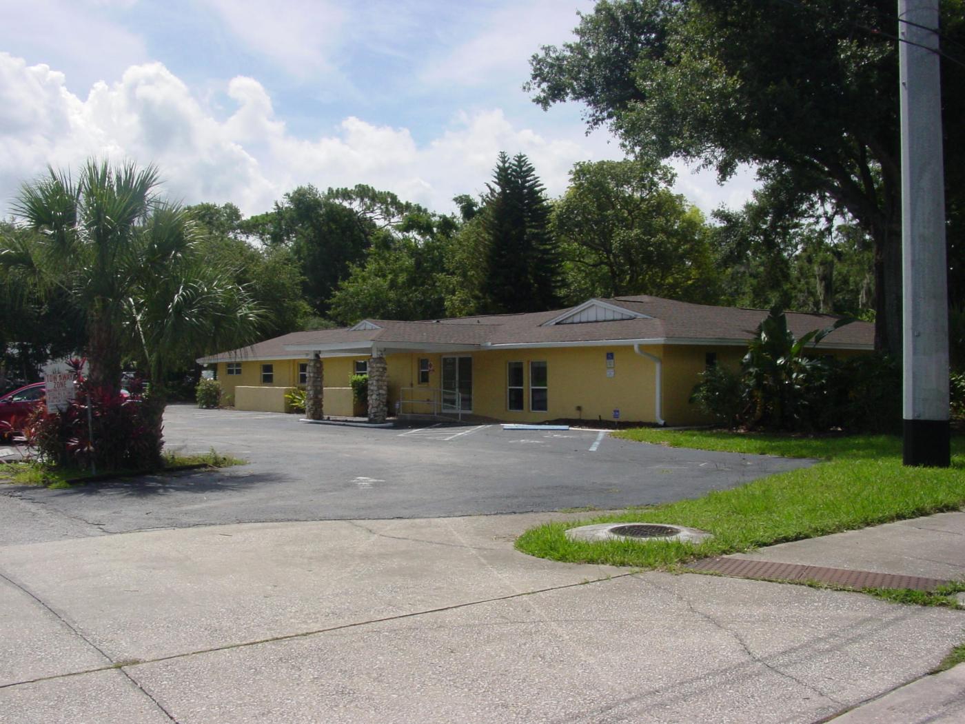 3820 SF Office Bldg. For Sale