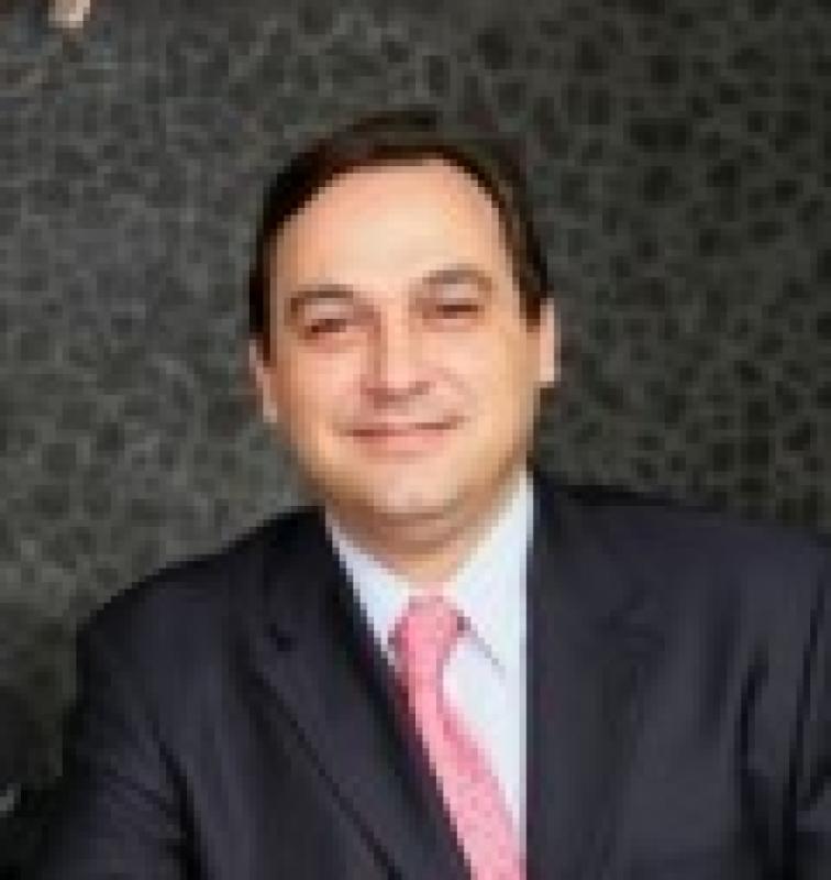 Rodrigo E. Gomez