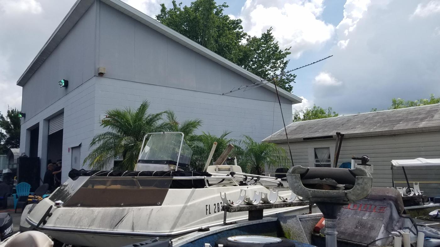 0.77 Ac. Com. Prop w/1320 Sq/Ft Bld